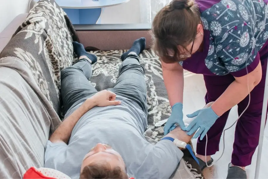 Срочный вывод из запоя в Нариманове: быстро, недорого
